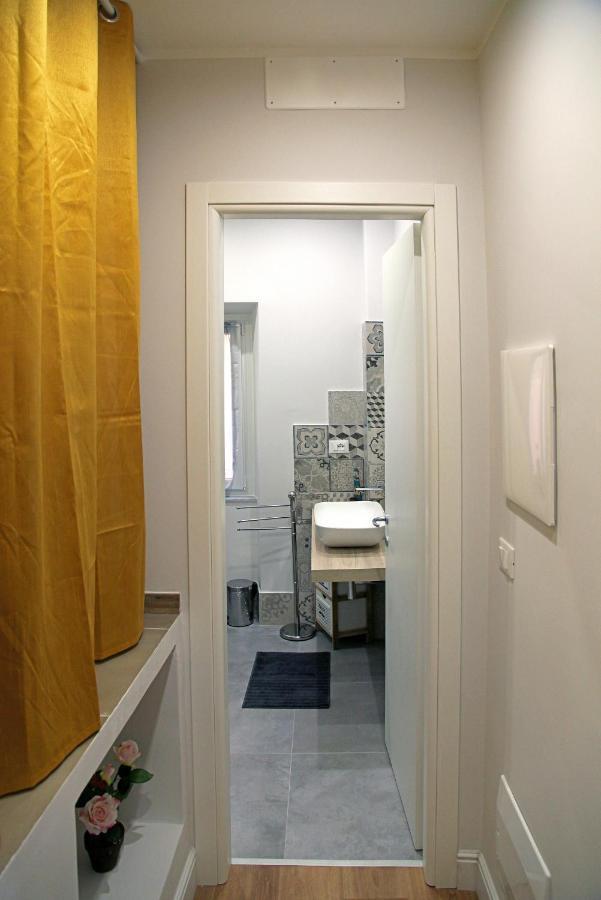 Stella Marina Apartment Savona Exterior photo